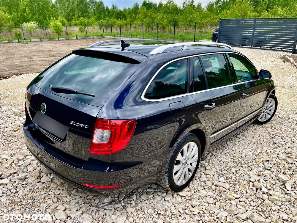Skoda Superb 2.0 TDI DSG L&K - 15