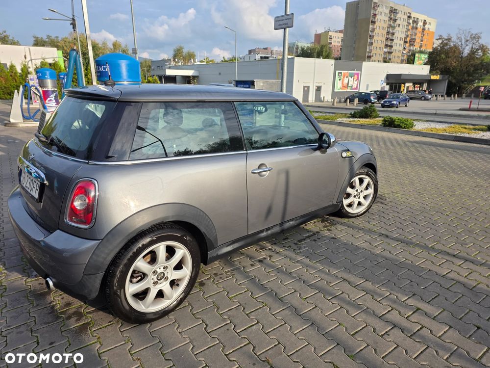 MINI ONE Standard - 4