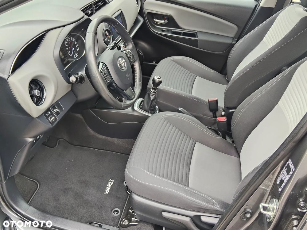 Toyota Yaris 1.5 Life - 4