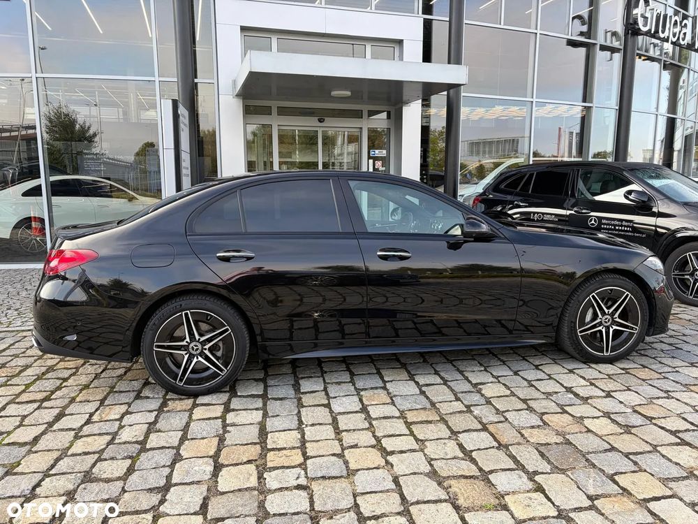 Mercedes-Benz Klasa C 300 e PHEV 4-Matic AMG - 8