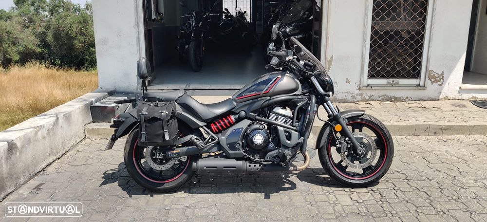 Kawasaki Vulcan 650 S - 3