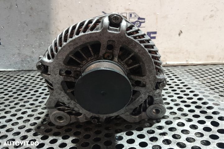 Alternator 8200654785 A004TJ0282 8200654785 A004TJ0282 Renault Laguna - 1