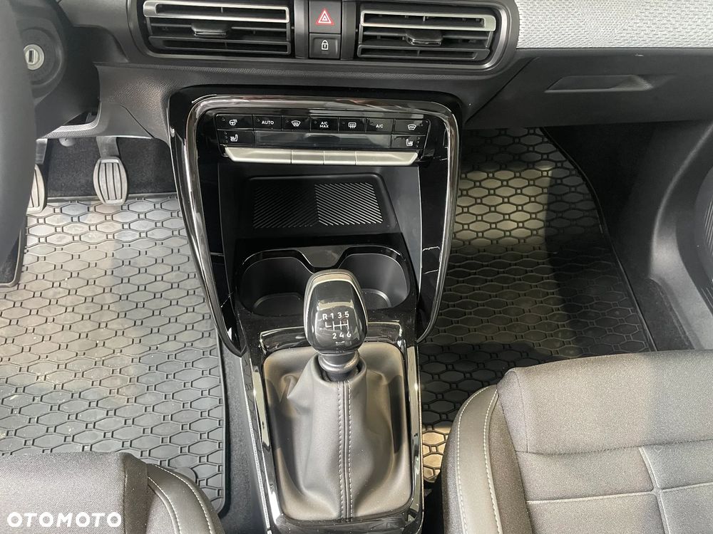 Citroën C3 1.2 T Plus - 9