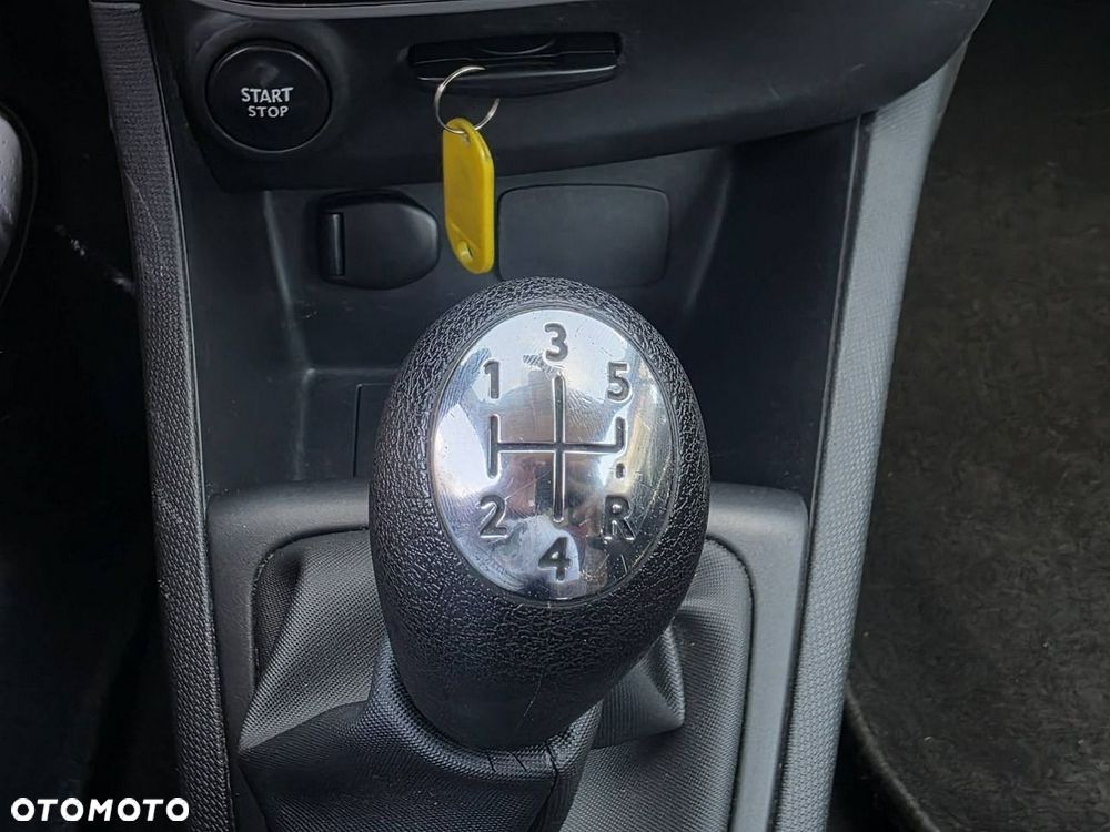 Renault Clio 1.2 16V Life EU6 - 25