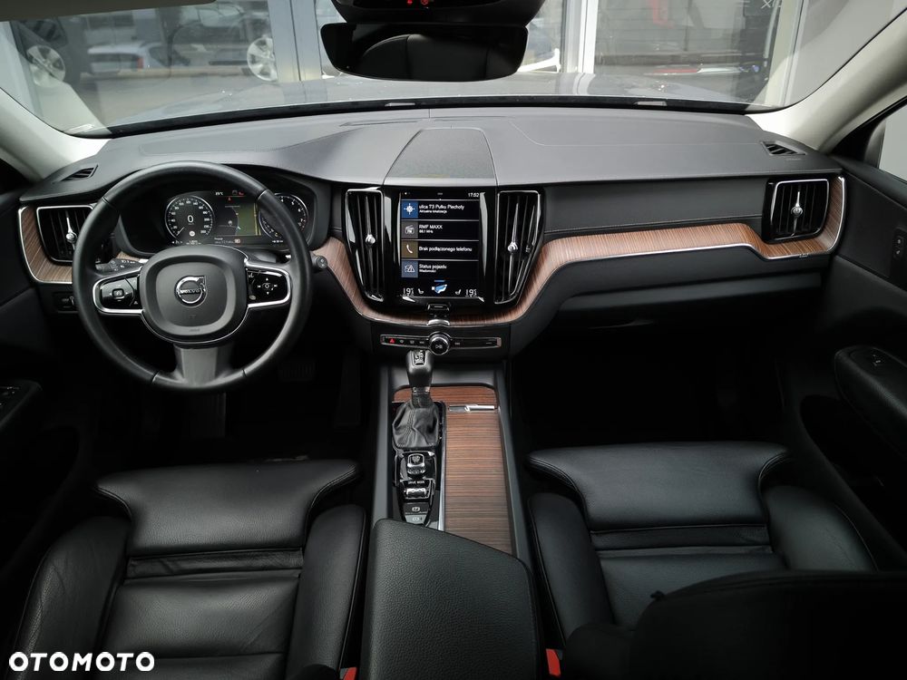 Volvo XC 60 T4 Inscription - 16