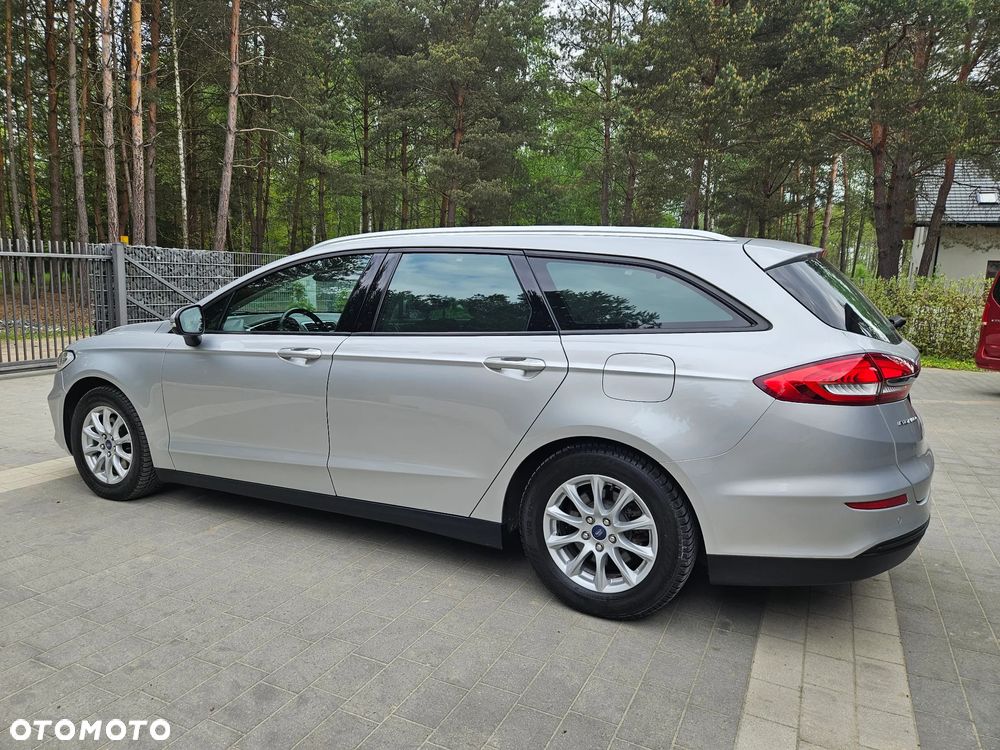 Ford Mondeo 2.0 TDCi Ambiente - 17