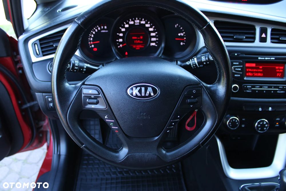 Kia Ceed 1.6 GDI M - 24