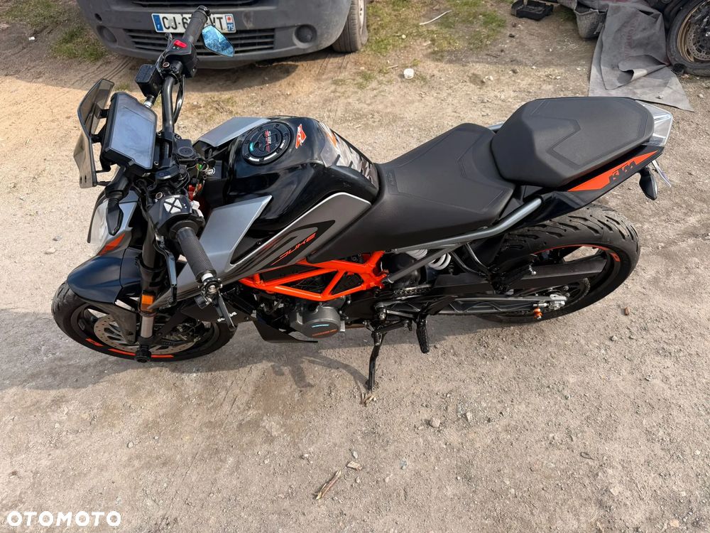 KTM Duke - 3