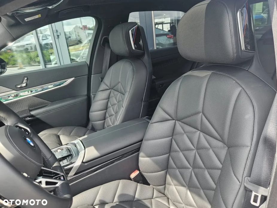 BMW Seria 7 - 9