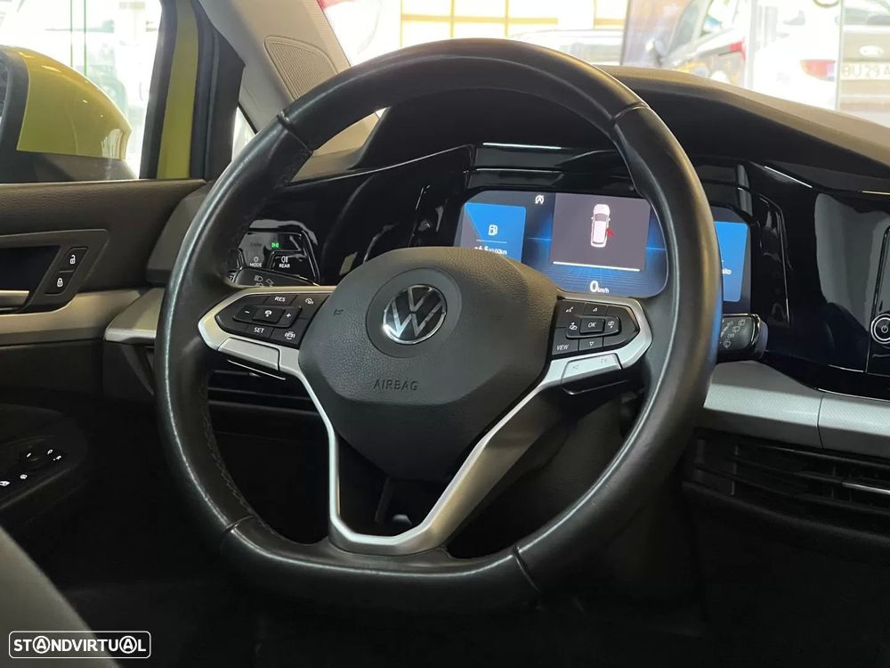 VW Golf 1.0 TSI Trendline Pack - 11