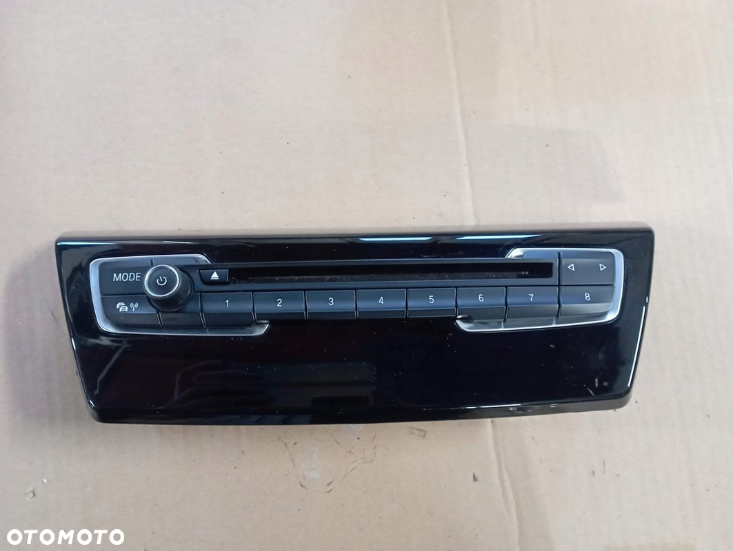 BMW F46 RADIO CD 9371455 9441864 - 2