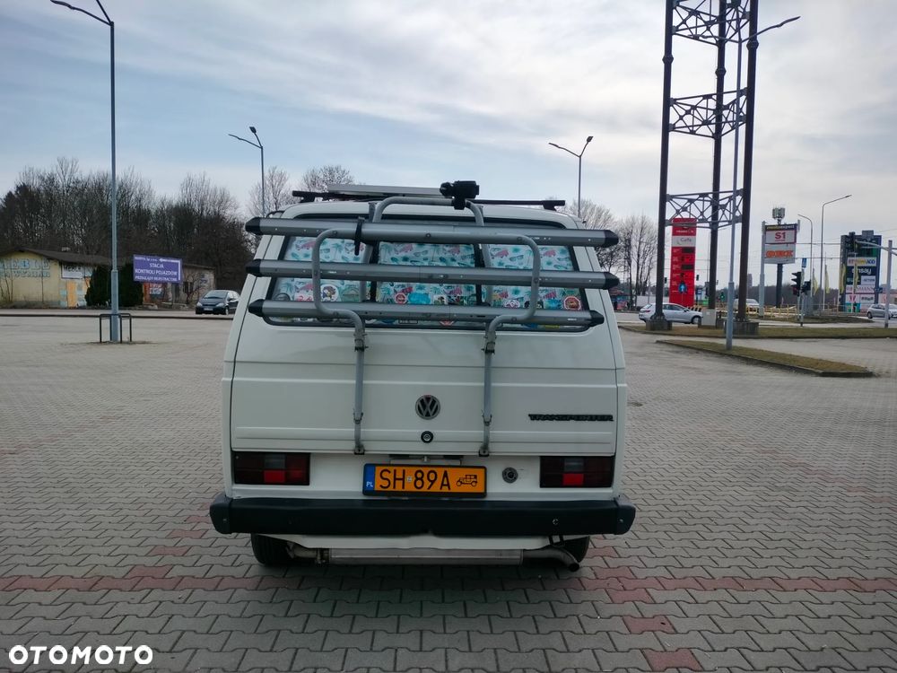 Volkswagen Transporter - 16