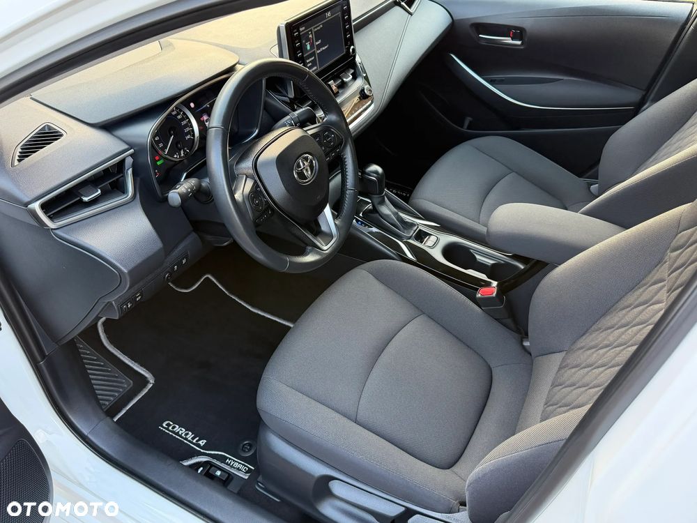 Toyota Corolla - 15