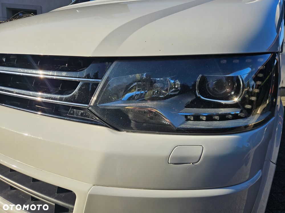 Volkswagen Multivan - 27