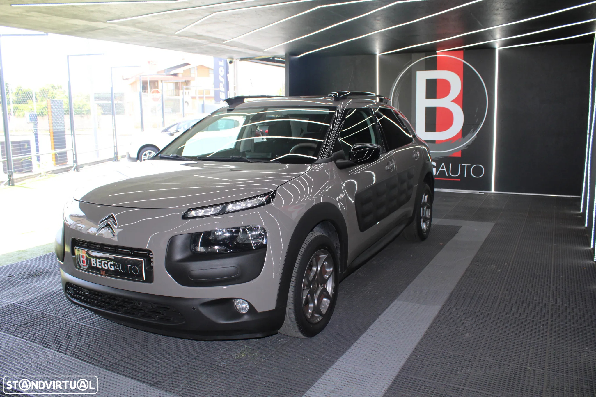 Citroën C4 Cactus 1.6 BlueHDi Shine ETG6 - 4