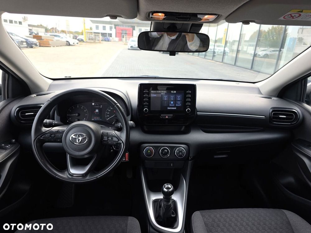 Toyota Yaris 1.5 Comfort - 16