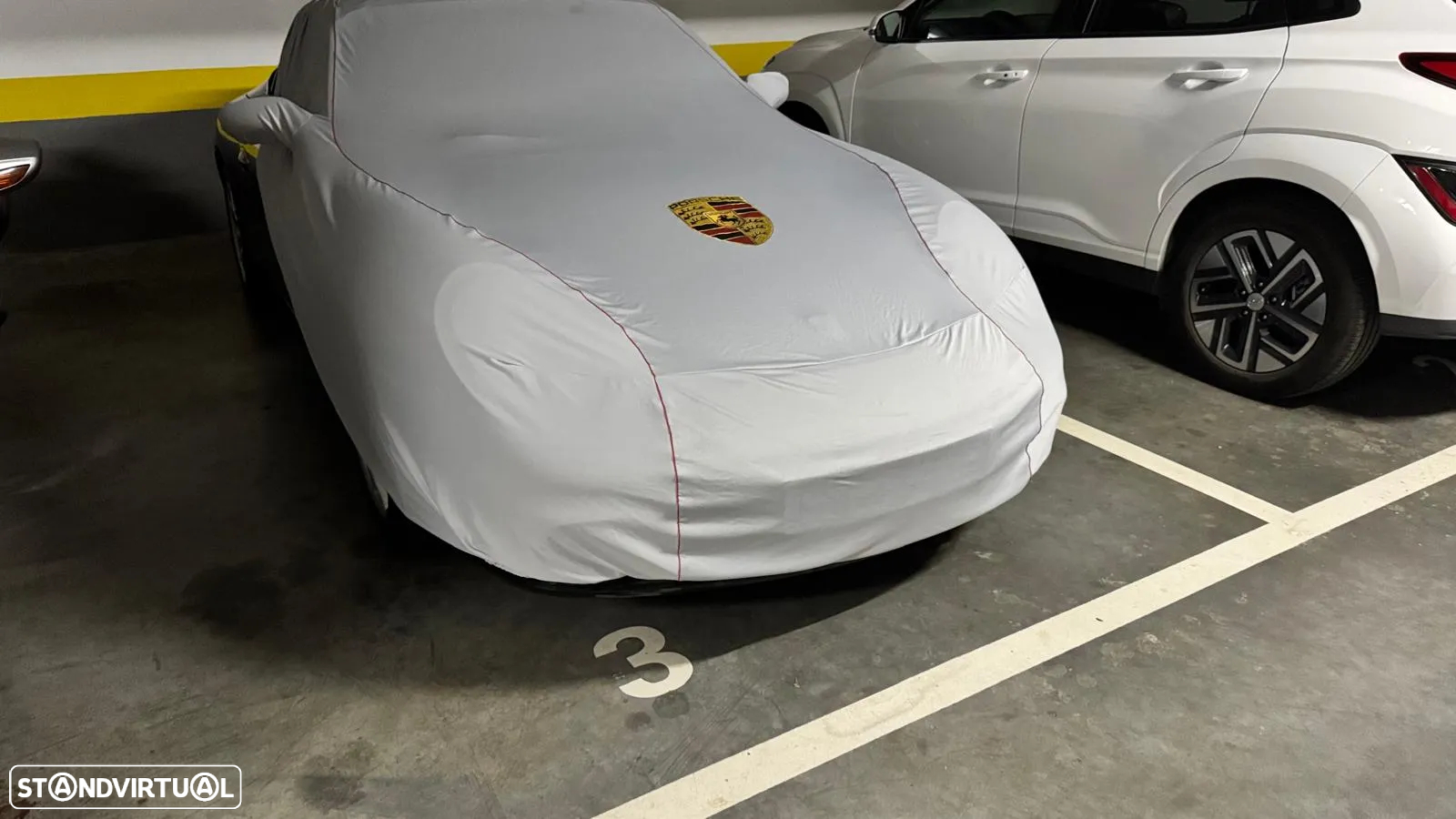 Porsche 911 (996) Carrera 4 - 27