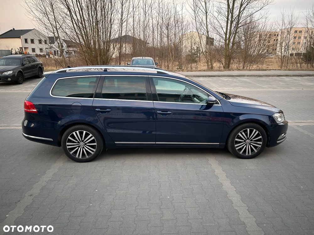 Volkswagen Passat 2.0 TDI Highline DSG - 2