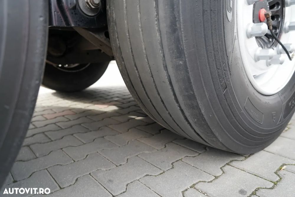 Krone CORTINĂ KRONE / LATERALĂ DE PLĂTIRE / AXĂ RIDICATĂ / SAF / STANDARD - 23