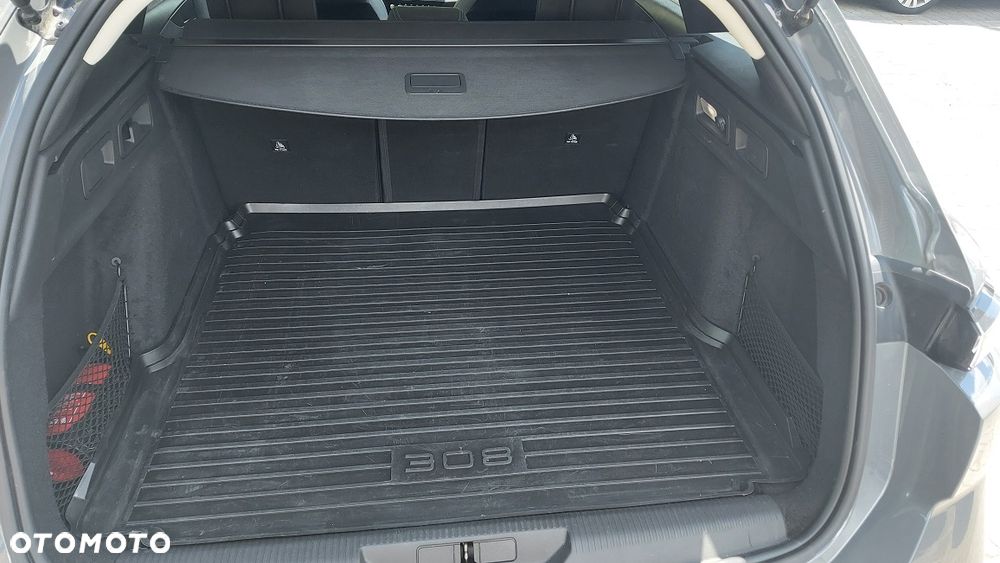 Peugeot 308 1.5 BlueHDi Allure S&S EAT8 - 14