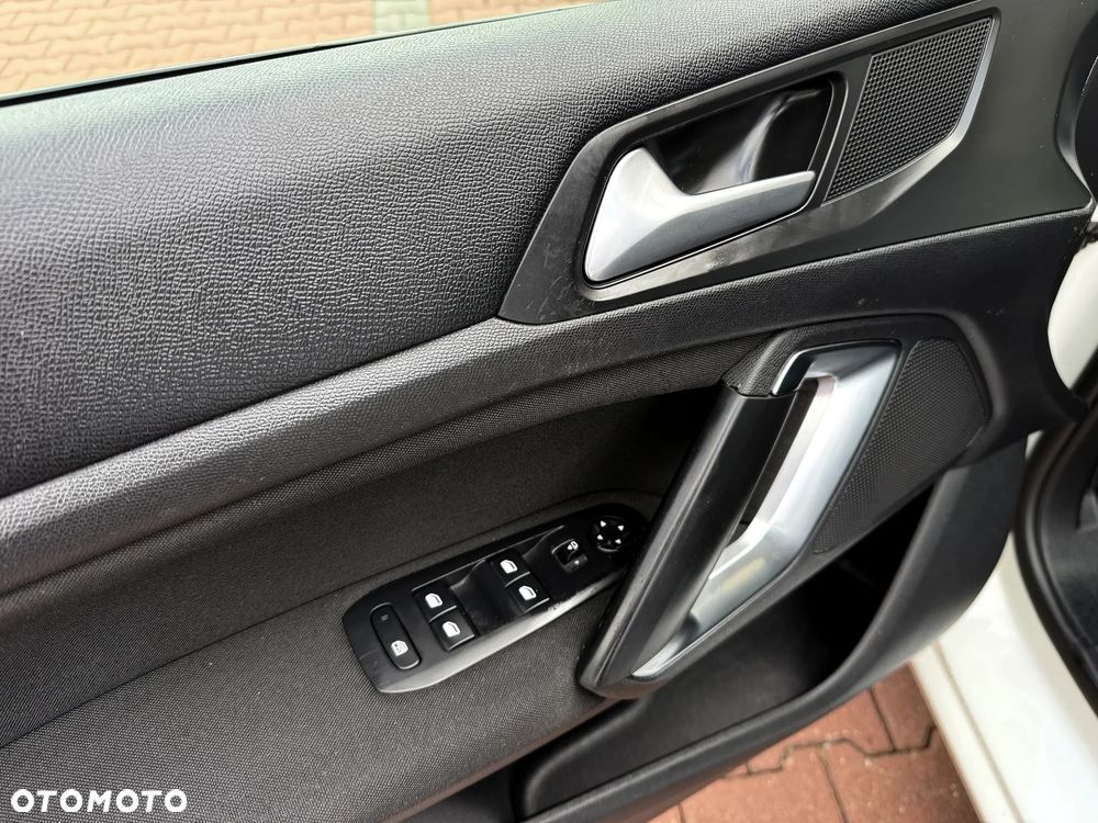 Peugeot 308 1.6 BlueHDi Business Line S&S - 20