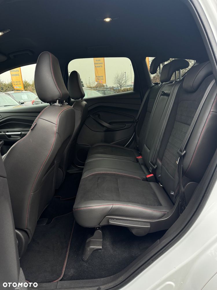 Ford Kuga 2.0 EcoBlue 4x4 ST-LINE - 11