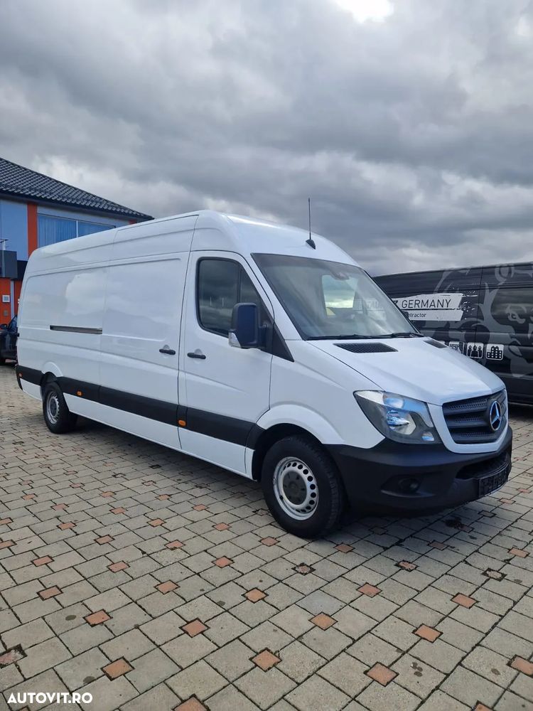 Mercedes-Benz Sprinter 314 CDI MAXI XXL An 2017 Cutie Automată Climă Navigație Mare Scaun pernă aer Pilot automat Cameră video pe marșalier Cârlig de remorcare - 1