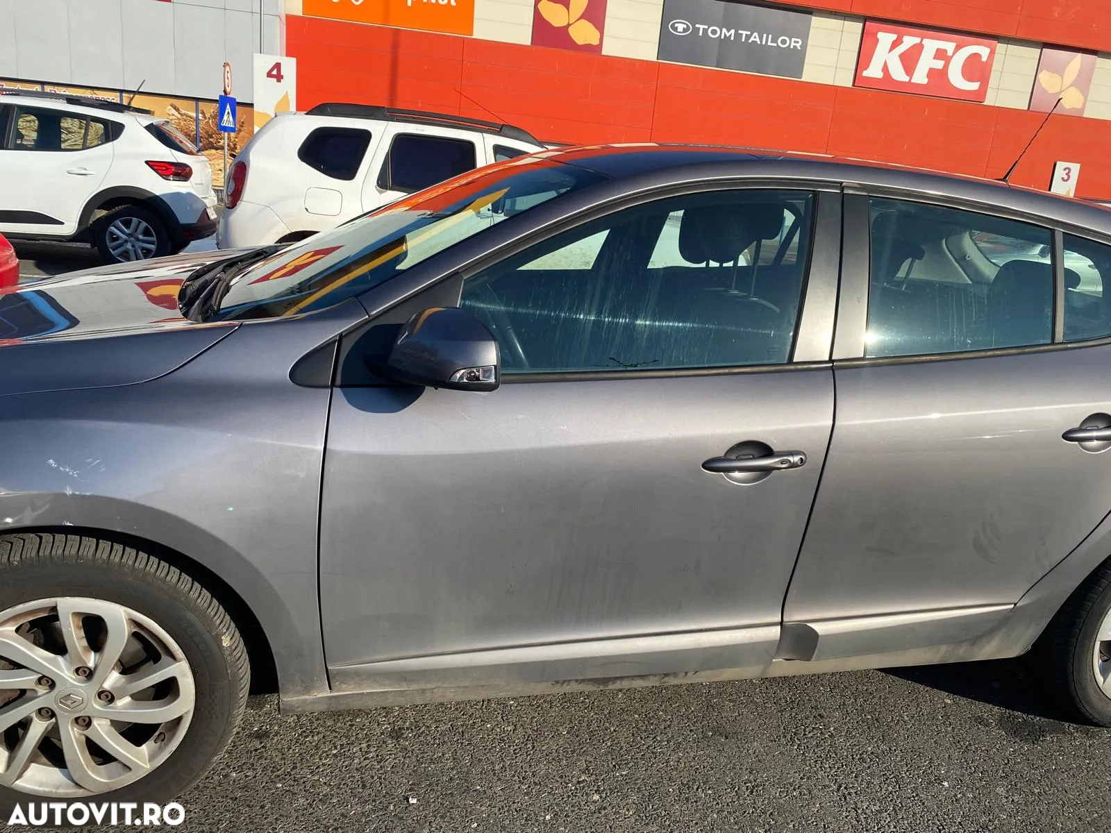 Renault Megane ENERGY TCe 115 Start & Stop LIMITED - 3