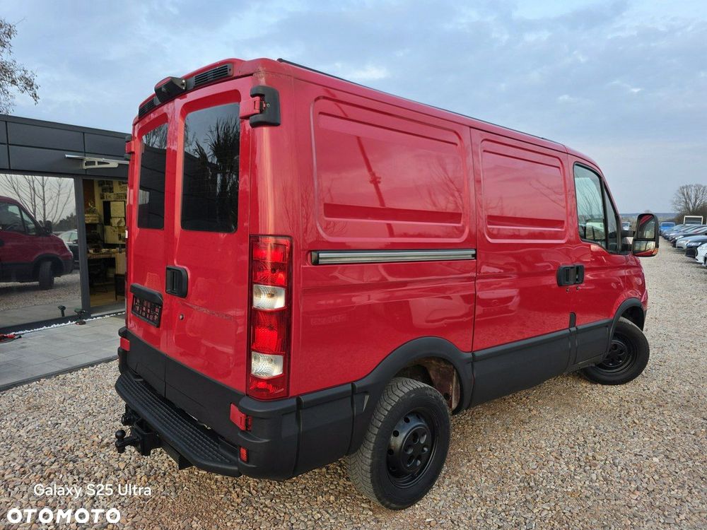 Iveco Daily - 25