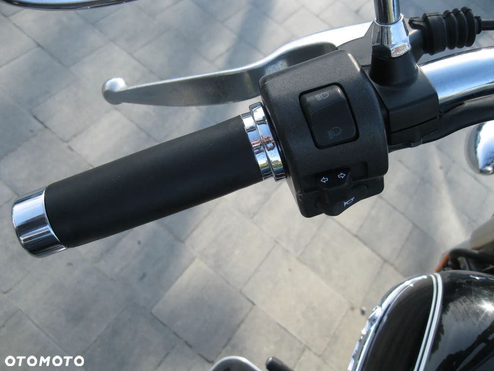 Yamaha XVS - 16