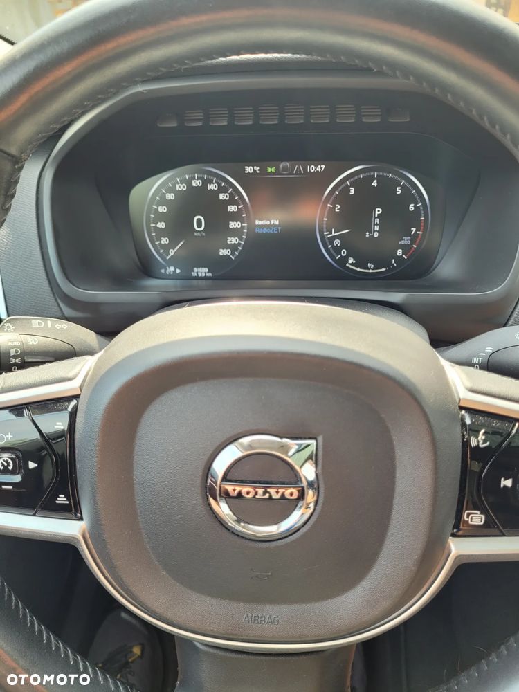 Volvo XC 90 - 13