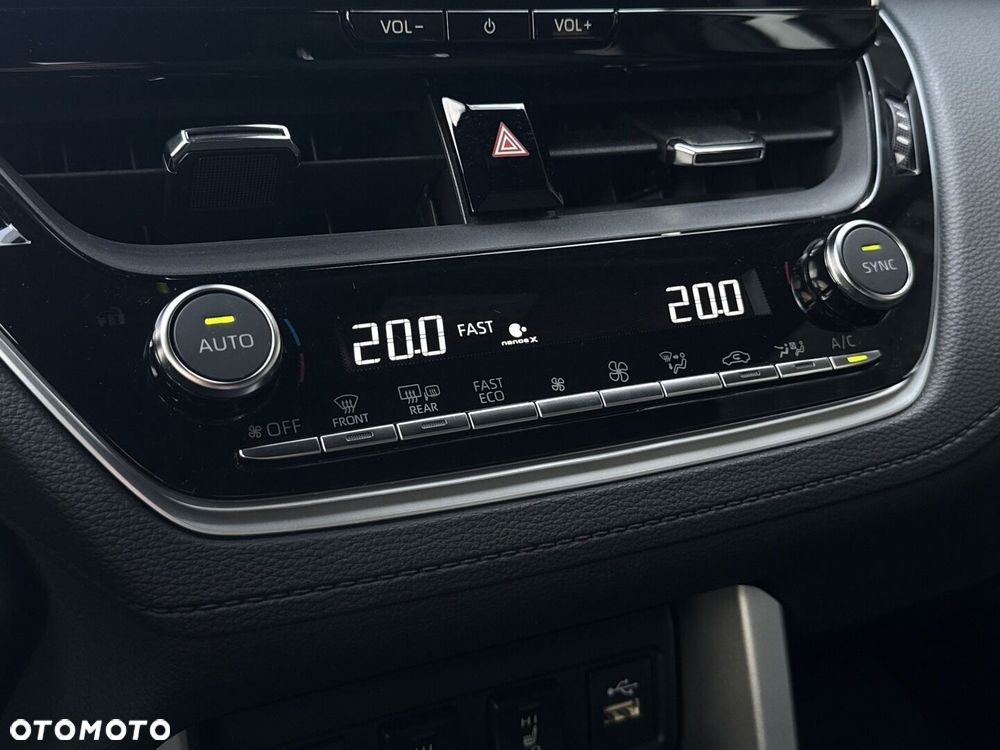 Toyota Corolla Cross 2.0 Hybrid Executive - 24