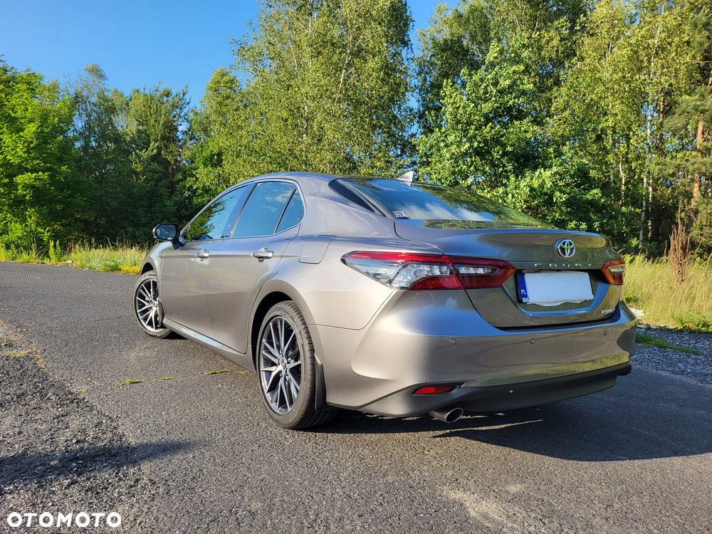Toyota Camry 2.5 Hybrid Executive CVT - 1