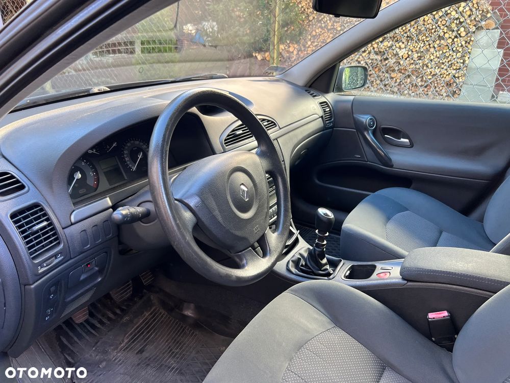 Renault Laguna - 5
