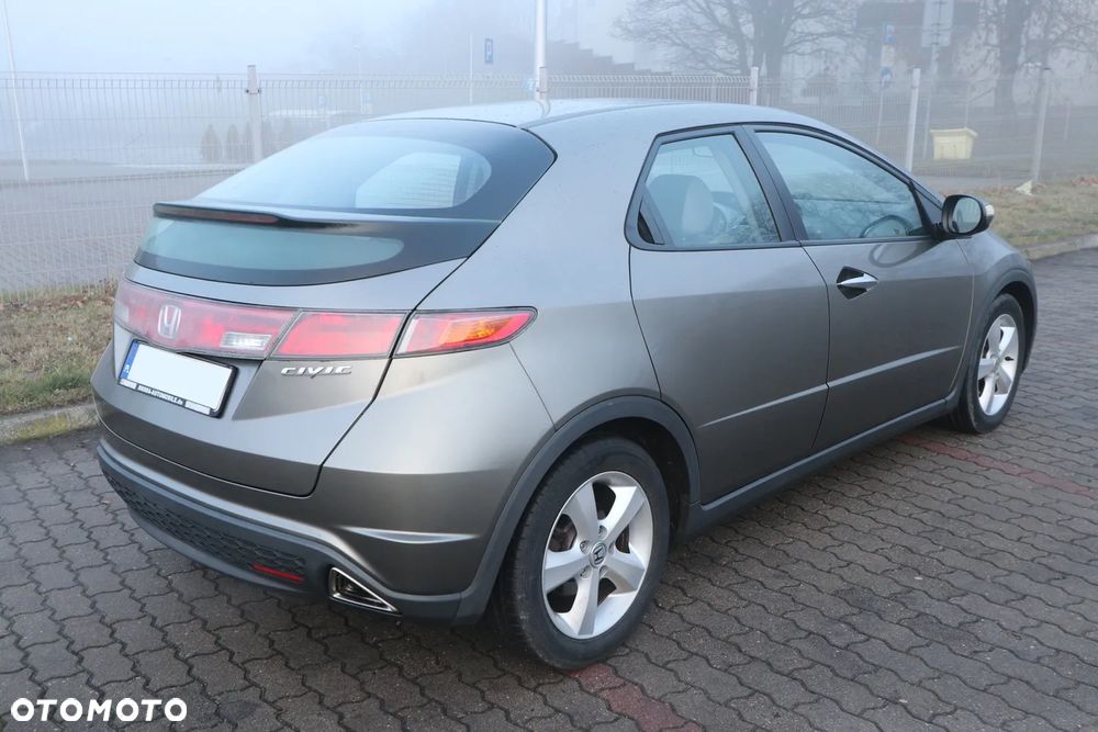 Honda Civic 1.8i-VTEC Comfort - 5