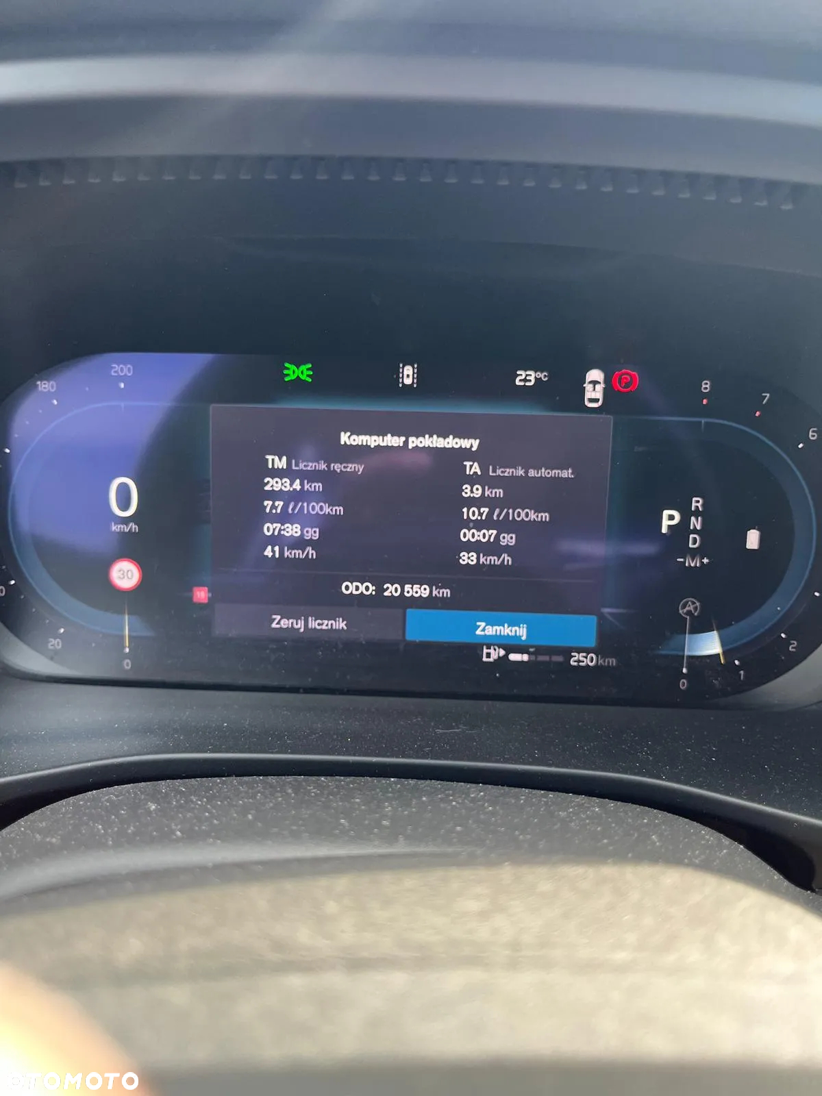 Volvo XC 40 B3 Core - 21