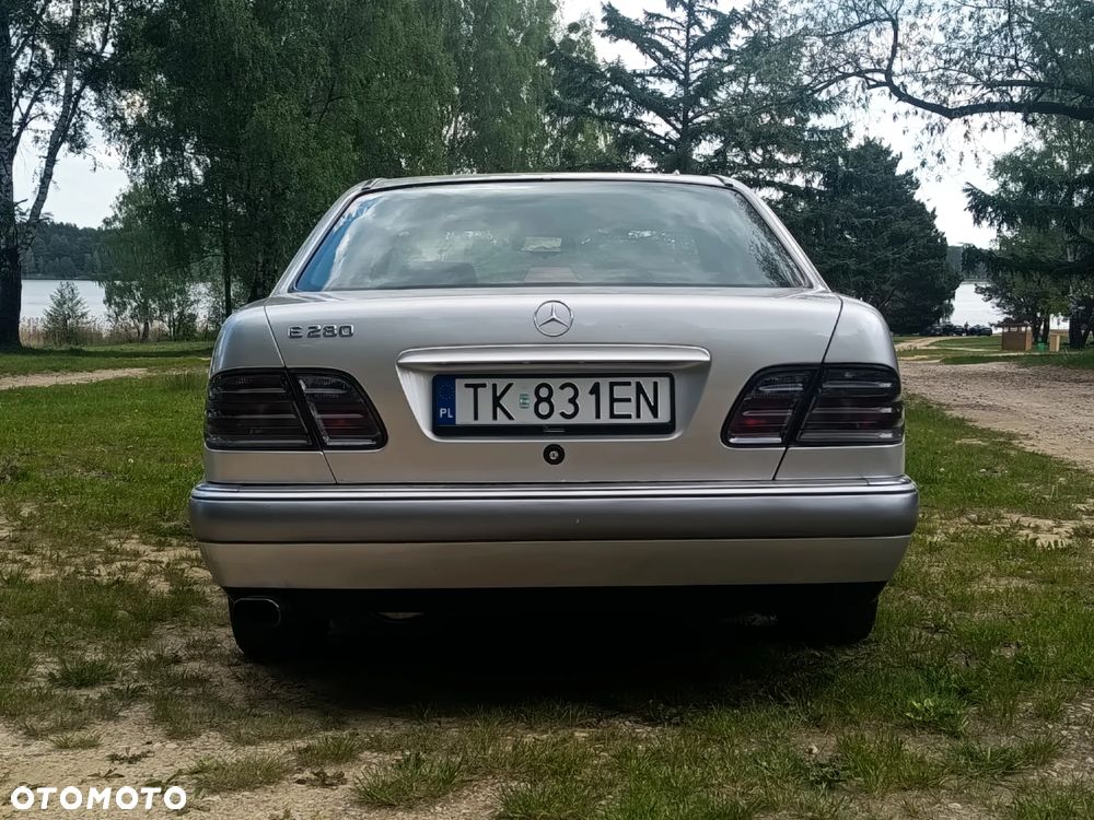 Mercedes-Benz Klasa E 230 Avantgarde - 3