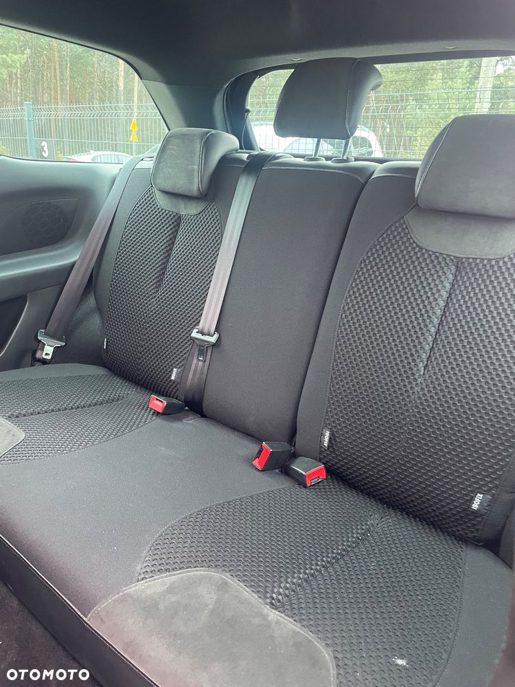 Citroën DS3 e-HDi 90 FAP SoChic - 11