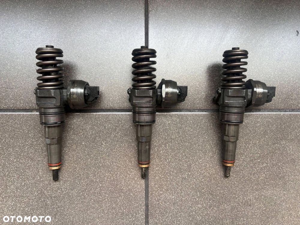 POMPOWTRYSKIWACZ 1.9 TDI VW AUDI SEAT SKODA 038130073BN - 1
