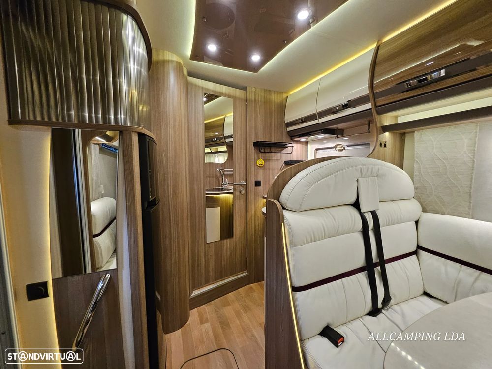 Rapido Le Randonneur 890F DESIGN EDITION CAMA CENTRAL/BASCULANTE - 21