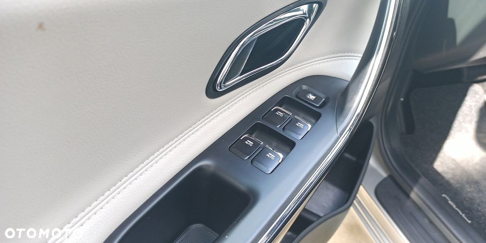 Kia Ceed 1.6 CRDi 136 DCT ISG Platinum Edition - 22