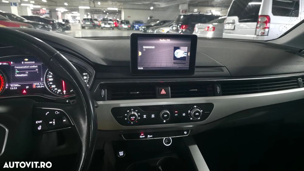 Audi A4 2.0 TDI ultra S tronic Sport - 12