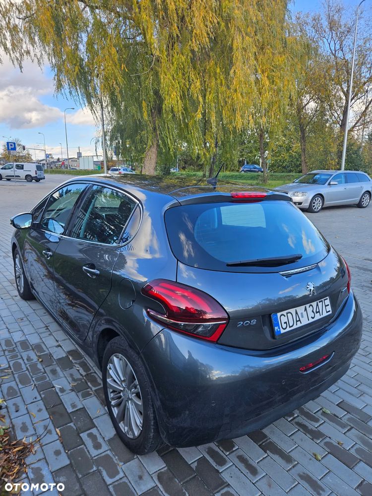 Peugeot 208 PureTech 110 Stop & Start Allure - 6