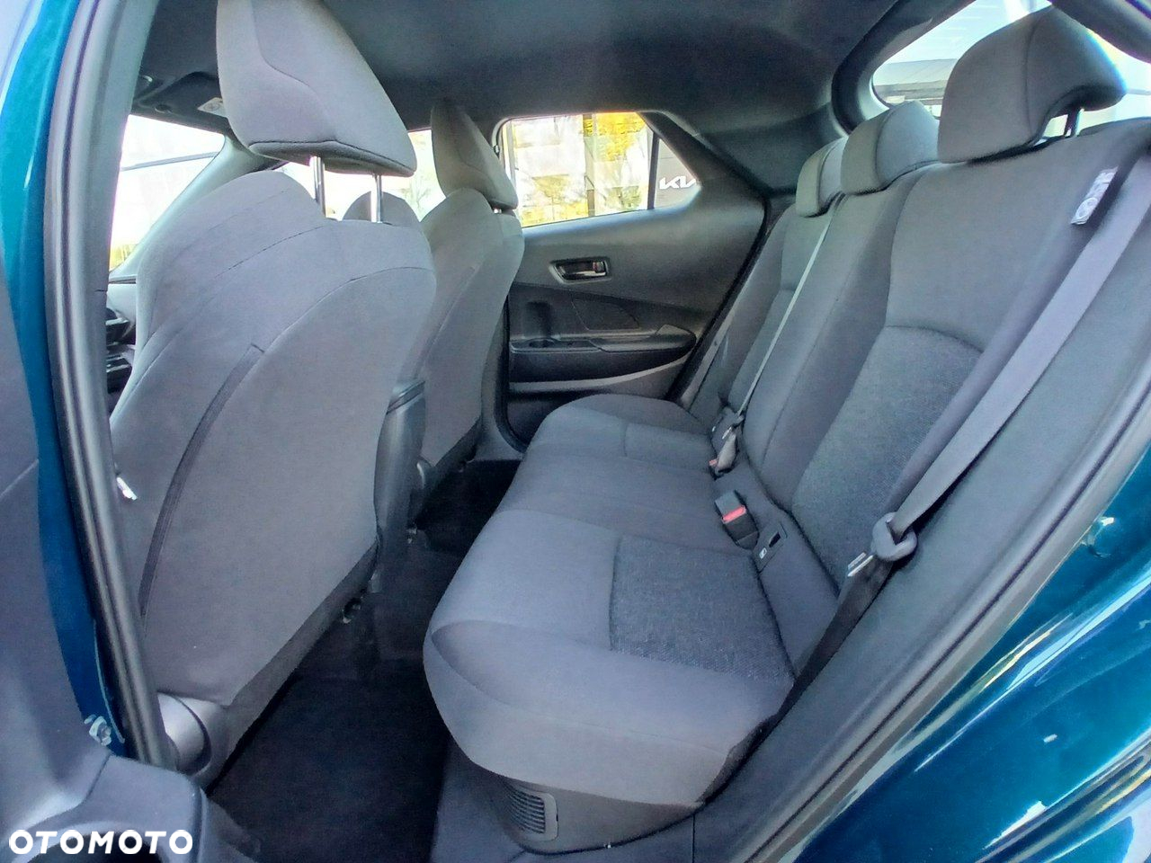 Toyota C-HR 1.8 Hybrid Comfort - 12