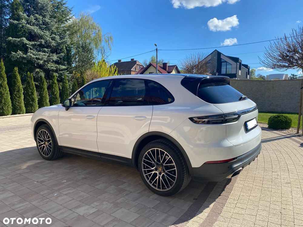 Porsche Cayenne Platinum Edition - 2