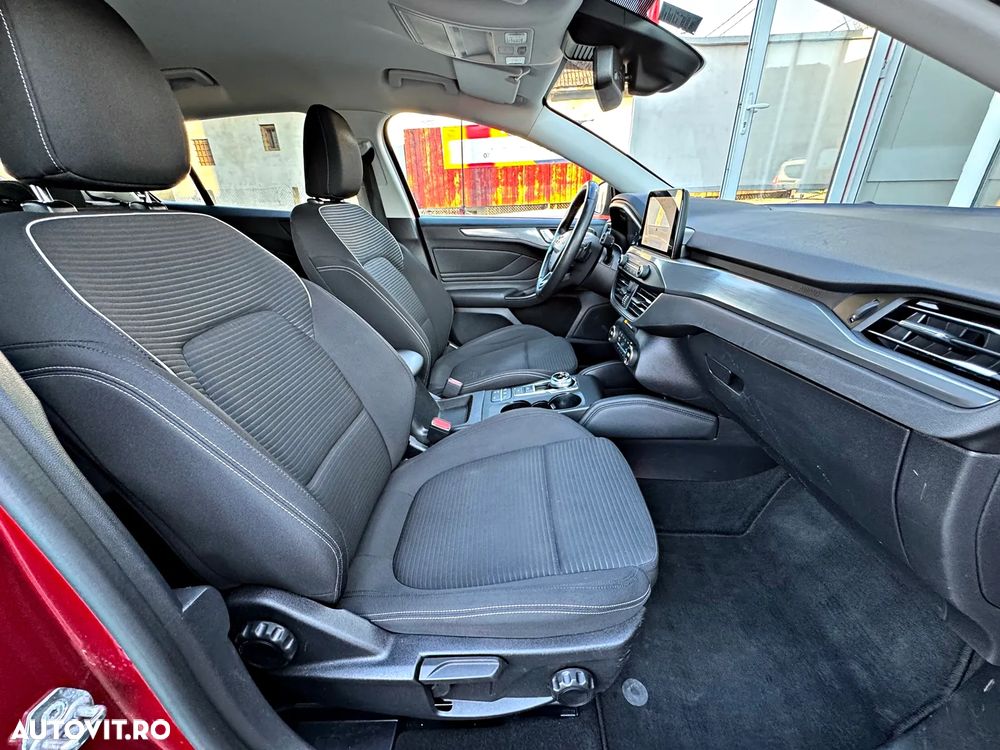 Ford Focus 1.5 EcoBlue Titanium - 8