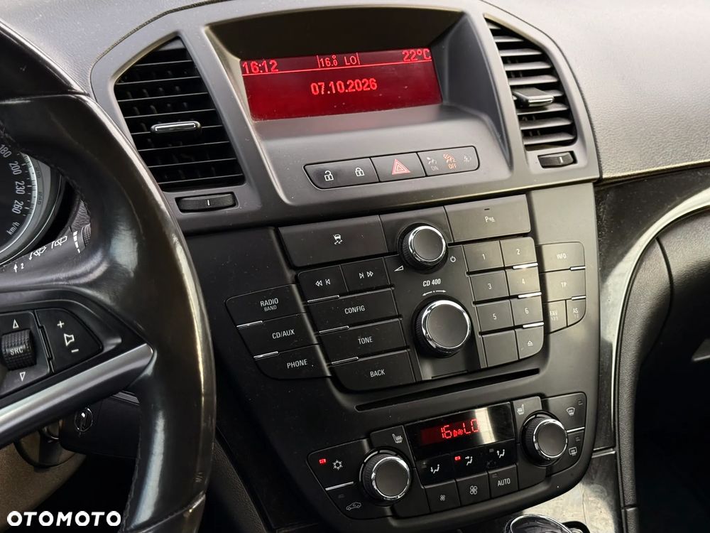 Opel Insignia - 11