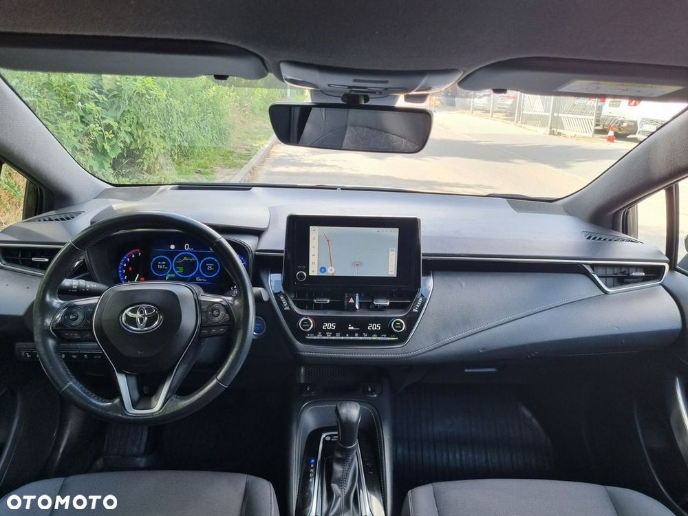 Toyota Corolla 1.8 Hybrid Active - 18