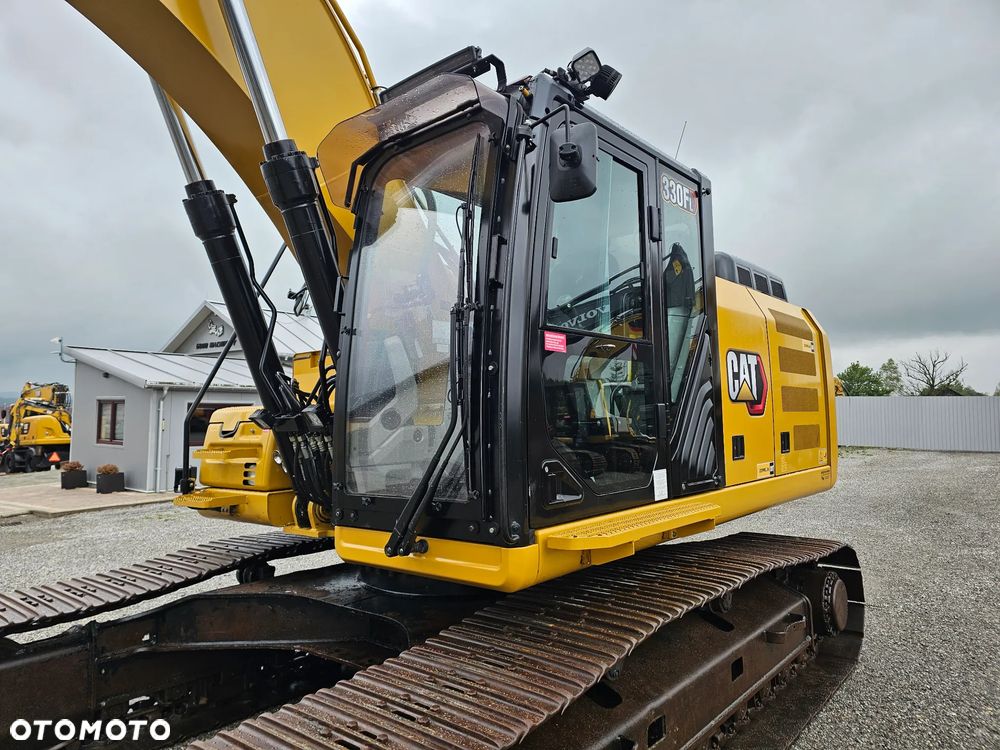 Caterpillar 330 FL - 12