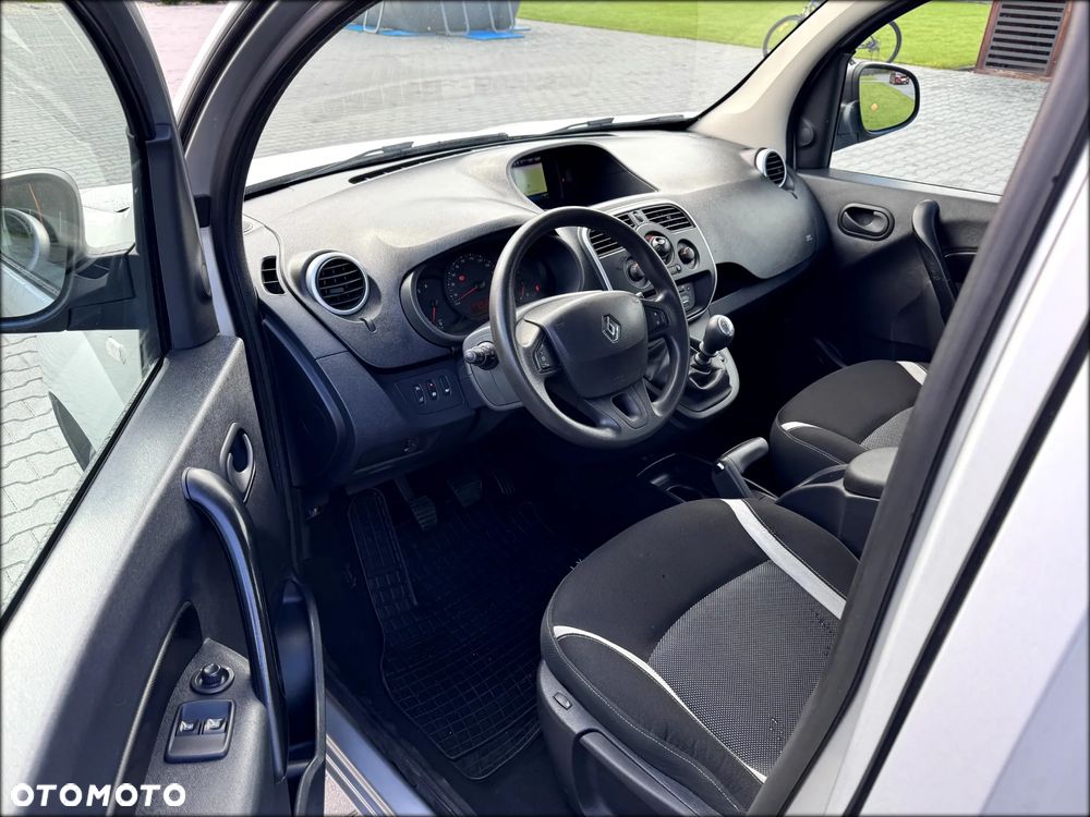 Renault Kangoo dCi 110 FAP Luxe - 6
